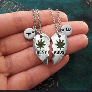 Meet your Posher, Aisha